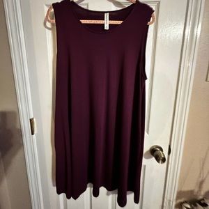 VGUC Purple sleeveless long top by ZENANA Premium 2X